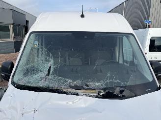 Volkswagen Crafter 35 2.0 TDI L3H3 Highline 177PK AUTOMAAT picture 12