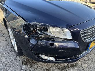 Volvo V-70 2.0 D4 Inscription Edition picture 9