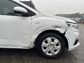 Dacia Sandero 1.0 TCe 90 Expression picture 9