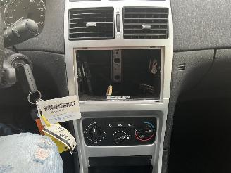 Peugeot 307 1.6-16V XS picture 18