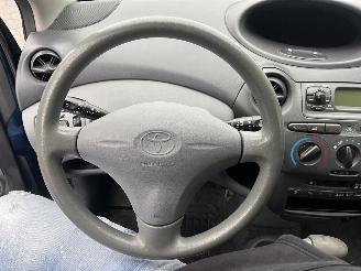 Toyota Yaris 1.3-16V VVT-i Sol AUTOMAAT picture 15