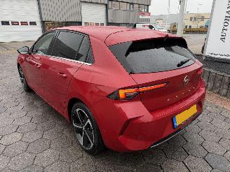 Opel Astra 1.2 Elegance picture 7