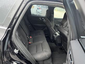 Volvo Xc-60 2.0 B4 Momentum Advantage AUTOMAAT picture 10