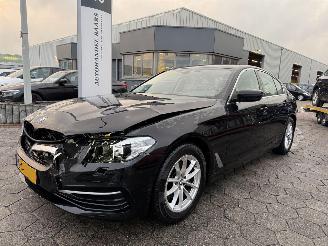 krockskadad bil auto BMW 5-serie 520i High Executive 2018/3