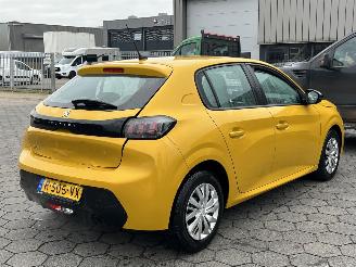 Peugeot 208 1.2 PureTech Active picture 4