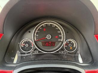 Volkswagen Up! 1.0 move up! BlueMotion picture 20