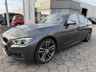 Auto incidentate BMW 3-serie 320i Corporate High Executive 2018/3