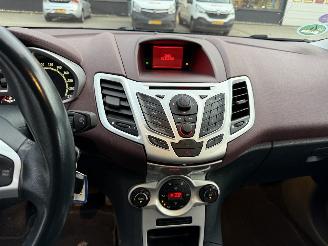 Ford Fiesta 1.25 Titanium picture 19