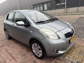 skadebil auto Toyota Yaris 1.0 VVTi Terra 2006/4