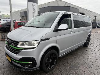 krockskadad bil bedrijf Volkswagen Transporter Bulli 2.0 TDI L2H3 150 pk 2.0 L 2020/5