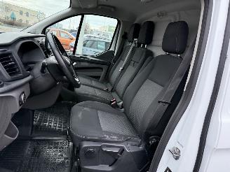 Ford Transit Custom 320 2.0 TDCI L1H2 Limited picture 11