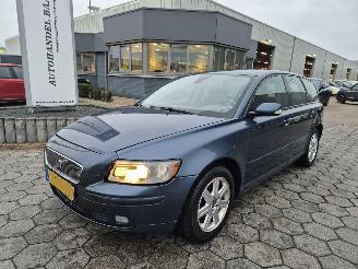škoda osobní automobily Volvo V-50 2.4 Edition II 2006/7