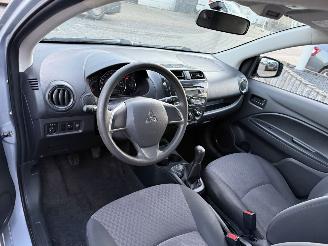 Mitsubishi Space-star 1.0 Cool+ picture 17