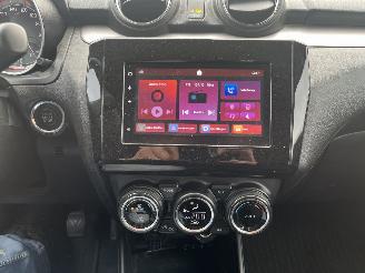 Suzuki Swift 1.2 Style Smart Hybrid picture 17