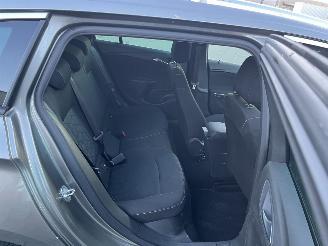 Opel Astra Sports Tourer 1.0 Turbo 120 Jaar Edition picture 10
