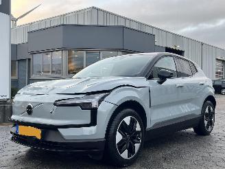 Unfallwagen Volvo EX30 Single Motor Plus 51 kWh 2024/4