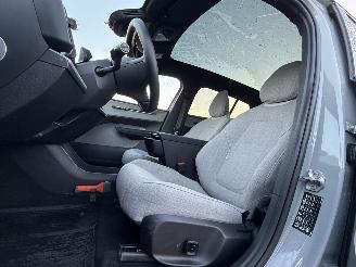 Volvo EX30 Single Motor 69 kWh Extended Range Ultra picture 9