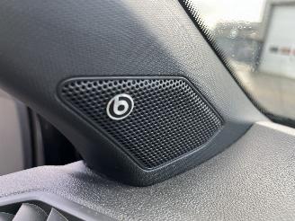 Volkswagen T-Roc 1.5 TSI Sport BEATS PANO picture 11
