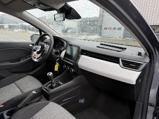 Renault Clio TCe 90 Evolution picture 13