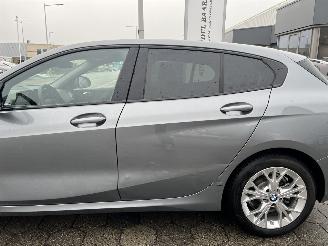 BMW 1-serie 120 picture 8