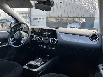 Mercedes B-klasse 200d AUTOMAAT picture 17