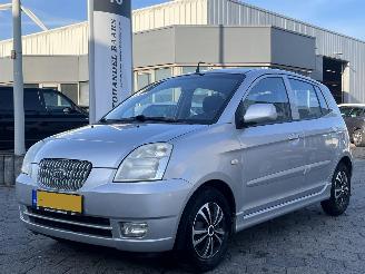 skadebil auto Kia Picanto 1.1 LX 2005/7