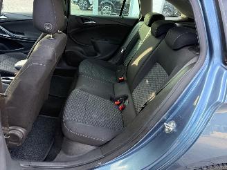 Opel Astra Sports Tourer 1.6 CDTI Innovation picture 12