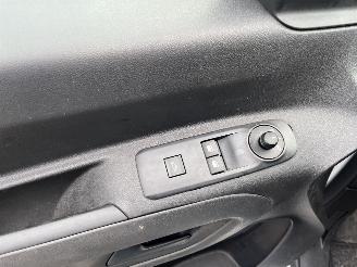 Peugeot Partner 1.6 BlueHDI Premium picture 14