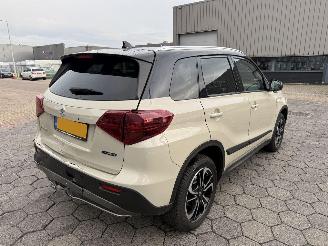 Suzuki Vitara 1.5 Hybrid Select picture 4
