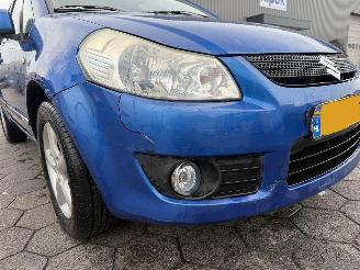 Suzuki SX4 1.6 Exclusive picture 17