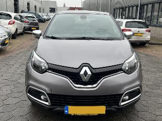 Renault Captur 0.9 TCe Dynamique picture 2