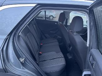 Volkswagen T-Roc 1.0 TSI Life Edition picture 17