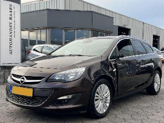 skadebil auto Opel Astra Sports Tourer 1.6 CDTi Business + 2015/8