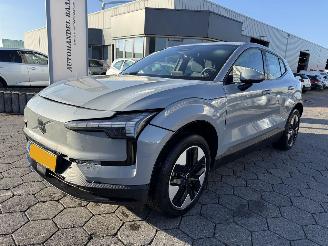 Schadeauto Volvo EX30 Single Motor Extended Range Core 69 kWh 2024/4