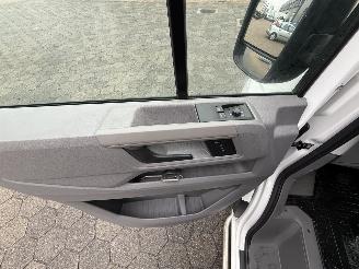 Volkswagen Crafter 35 2.0 TDI L3H3 Trendline EURO VI 140pk picture 14