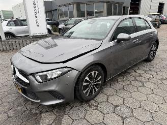 Schadeauto Mercedes A-klasse 180 Business Solution AMG 2022/3