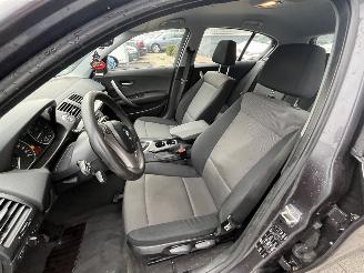 BMW 1-serie 118i AUTOM High Executive picture 13