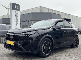 Schadeauto Peugeot e-3008 Allure Avantage 210 73 kWh 2025/1