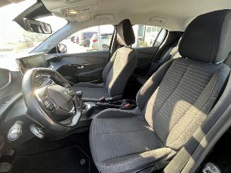 Peugeot 208 1.5 BlueHDi Active picture 16