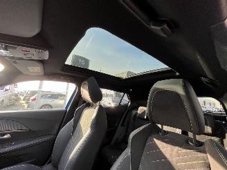 Peugeot 2008 1.2 Hybrid 136 GT picture 15