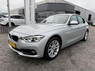 Voiture accidenté BMW 3-serie 316d 2018/9