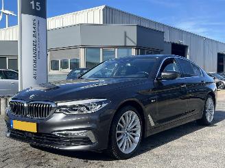 skadebil auto BMW 5-serie 530d High Executive AUTOMAAT 2017/2