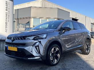 skadebil auto Renault Symbioz 1.8 E-Tech full hybrid 160 techno 2025/10