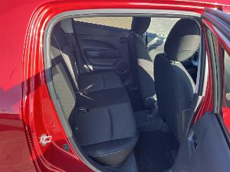 Mitsubishi Space-star 1.2 Entry picture 13