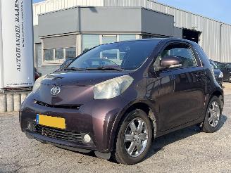 Auto incidentate Toyota iQ 1.0 VVTi Aspiration 2012/4