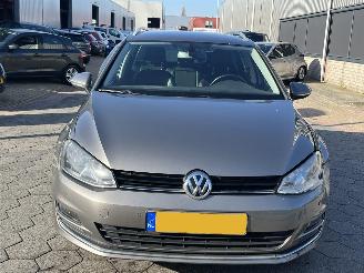 Volkswagen Golf Variant 1.2 TSI Business Edition Connected picture 2