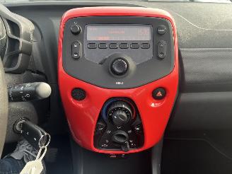 Citroën C1 1.2 PureTech Airscape Shine picture 18