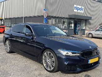 krockskadad bil auto BMW 5-serie 530d xDrive High Executive 2017/6