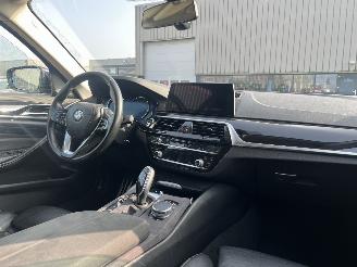 BMW 5-serie 530d xDrive High Executive picture 7