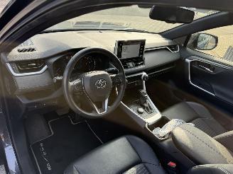 Toyota Rav-4 2.5 Hybrid AWD Style pano picture 16